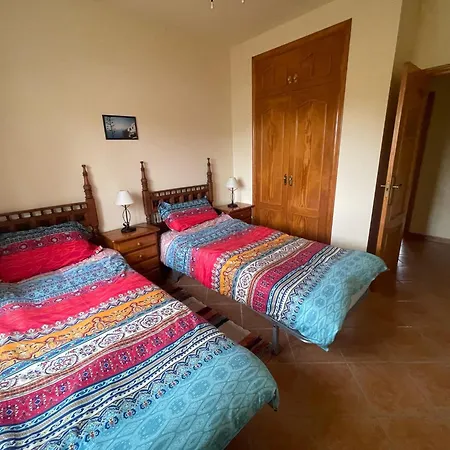 Villa Cosy With Private Pool And Mountain View