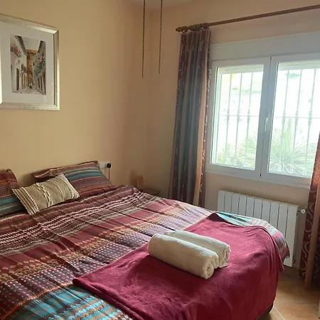 Cosy With Private Pool And Mountain View Benitachell